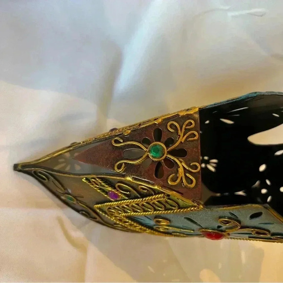 Vintage Metal Ornate Camel Candle Holder - Picture 4 of 5